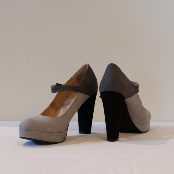 Candies Shades of Grey Mary Jane Pumps - Picture 3 of 3